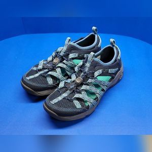 Chaco Outcross Evo 1 Watersport Shoe  Women's size 7.5 water shoe